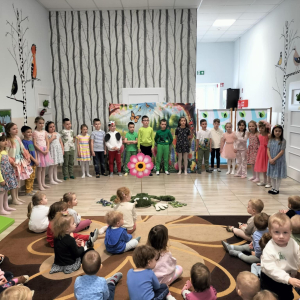 „Wiosenne przedstawienie” w naszym żłobku