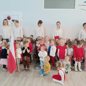 Obchody Dnia Flagi oraz rocznicy uchwalenia Konstytucji 3 Maja w naszym żłobku