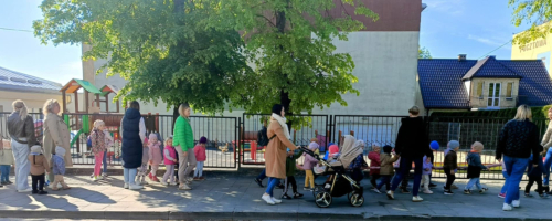 Wyjście do kina na bajkę "Elfy rozrabiają"