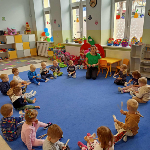 Zabawa muzyczna "Głośno - cicho"