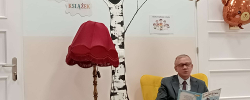 Maluszek w Krainie Książek - Projekt Czytelniczy w naszym żłobku