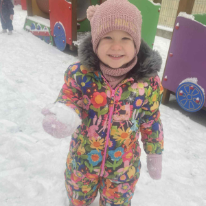 zabawa na placu żłobkowym