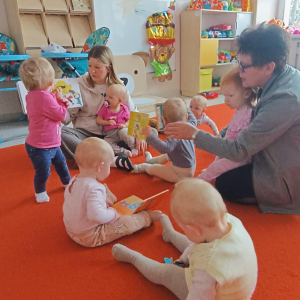 czytanie książeczek