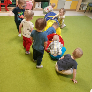 zabawy dowolne dzieci