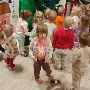 Teatrzyk „Grinch i zaginiona gwiazdka” 