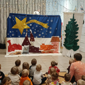 Teatrzyk „Grinch i zaginiona gwiazdka” 