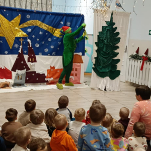 Teatrzyk „Grinch i zaginiona gwiazdka” 