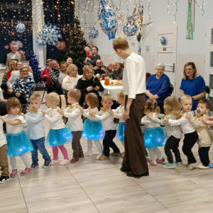 Dzień Babci i Dziadka w grupie Sówki