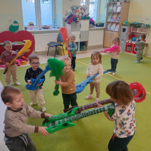 zabawy dowolne dzieci