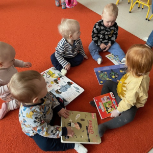 czuytanie na dywanie