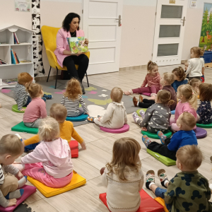 Maluszek w Krainie Książek - Projekt Czytelniczy w naszym żłobku