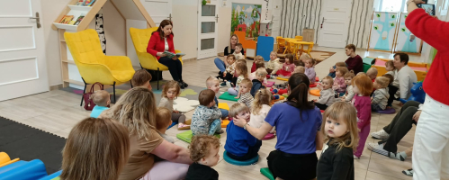 Maluszek w Krainie Książek - Projekt Czytelniczy w naszym żłobku