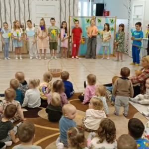 „Wiosenne przedstawienie” w naszym żłobku